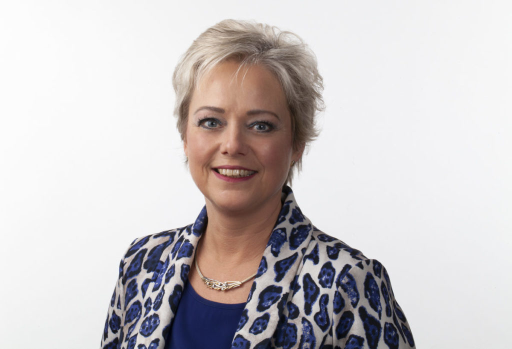 Chantal-1816